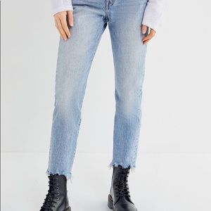 Levi’s Wedgie Icon Jean – Shut Up